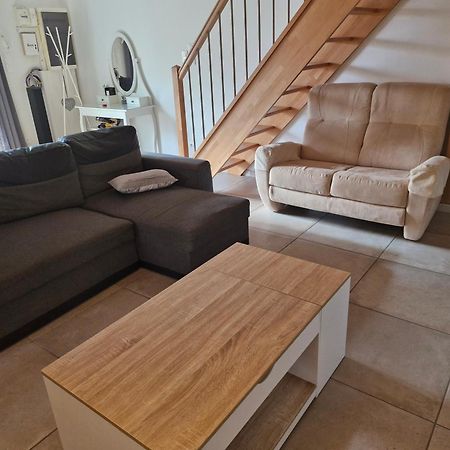 Petite Maison Meublee Entre Avignon Et Carpentras Morieres-les-Avignon エクステリア 写真